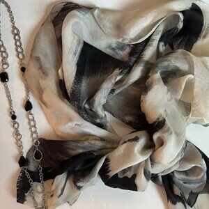 VINCE CAMUTO Silk Highrise Fashion Scarf Black & White Abstract + Free Necklace